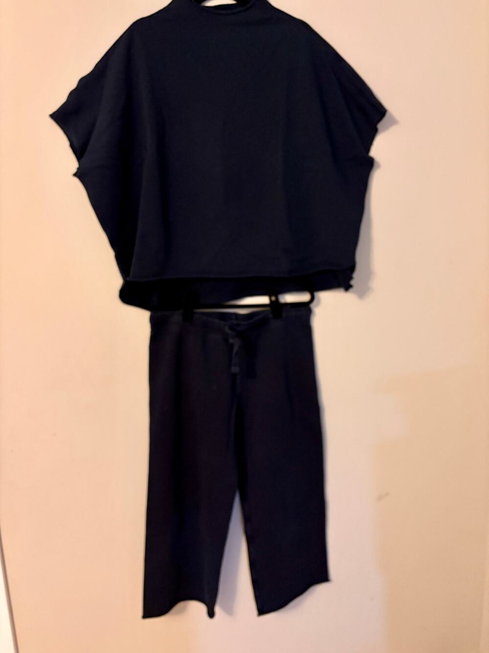 Frank & Eileen Black Cotton Sweatsuit Matching Set